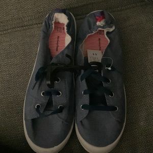 Shoes Size 11 Ked like Tennis Shoes